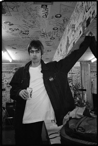 Oasis at Quattro; Tokyo, Japan - September 14, 1994