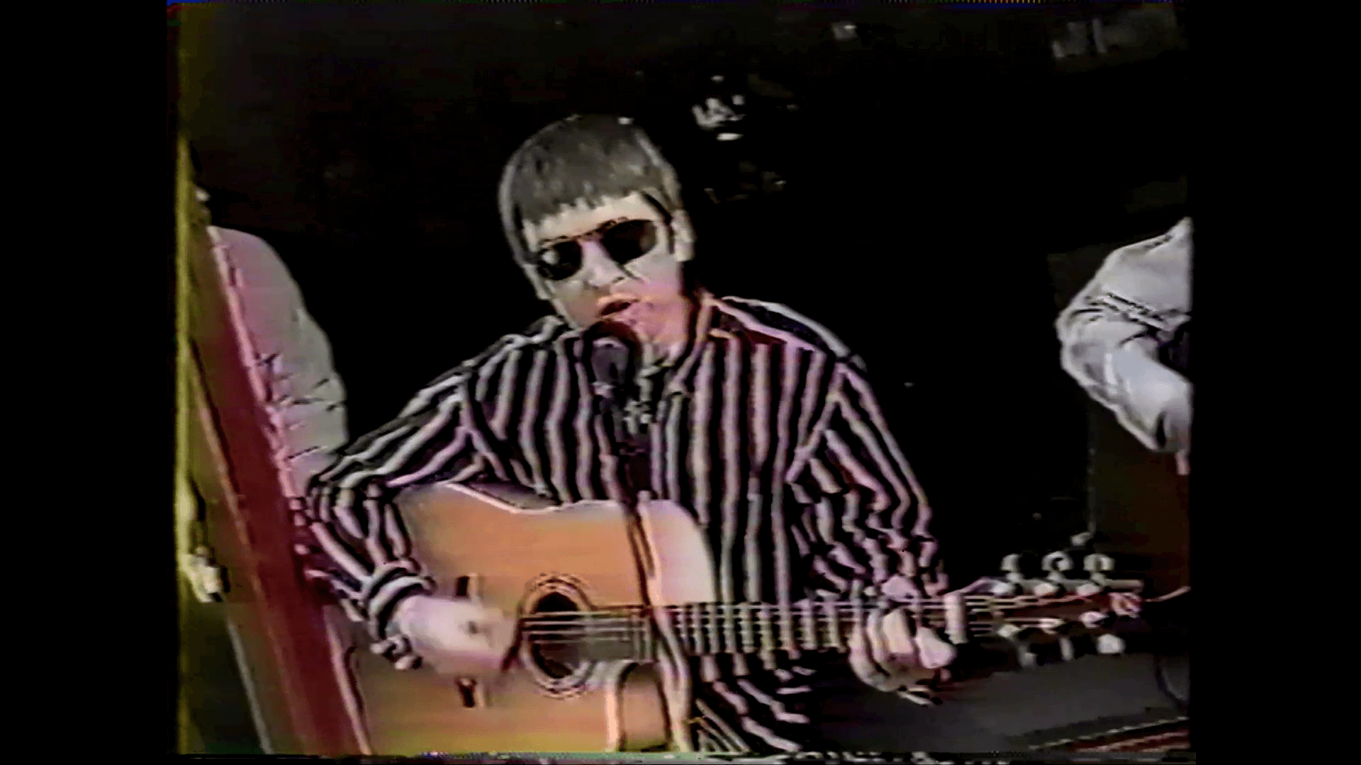 Oasis at Outside MuchMusic Studios; Toronto, Canada - March 14, 1995