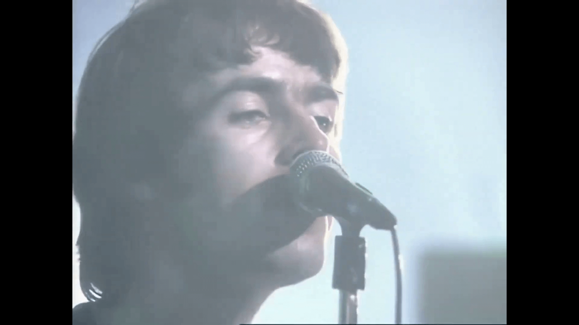 Oasis at  - May 3, 1995