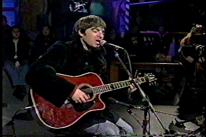 Noel Gallagher at MuchMusic Studios, Canada - December 13, 1995