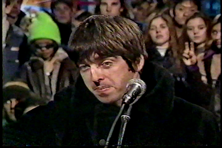 Noel Gallagher at MuchMusic Studios, Canada - December 13, 1995