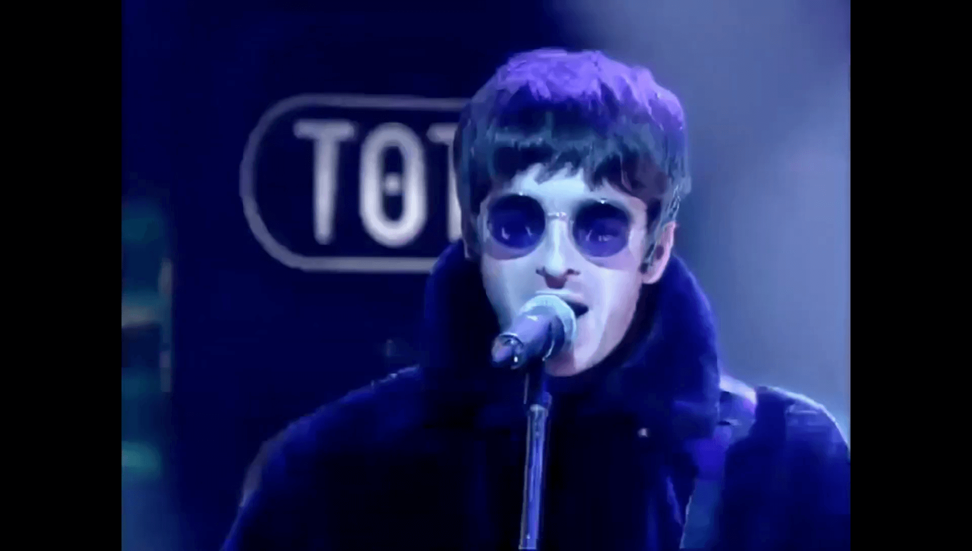 Oasis at Elstree Studios (UK) - February 21, 1996