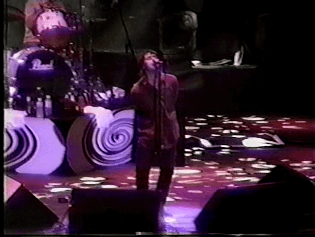 Oasis at Jones Beach Theatre; Long Island, NY - September 7, 1996