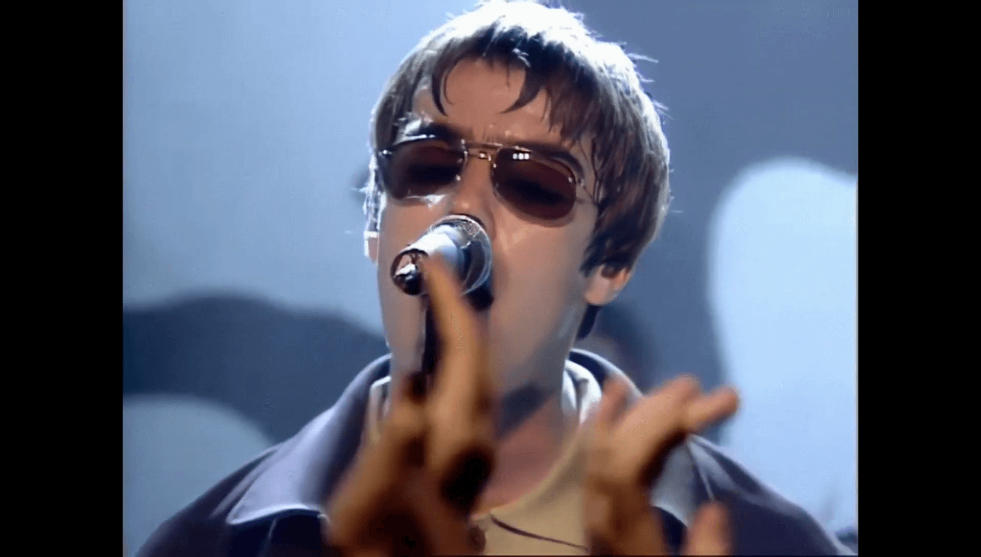 Oasis at Elstree Studios, London - July 17, 1997