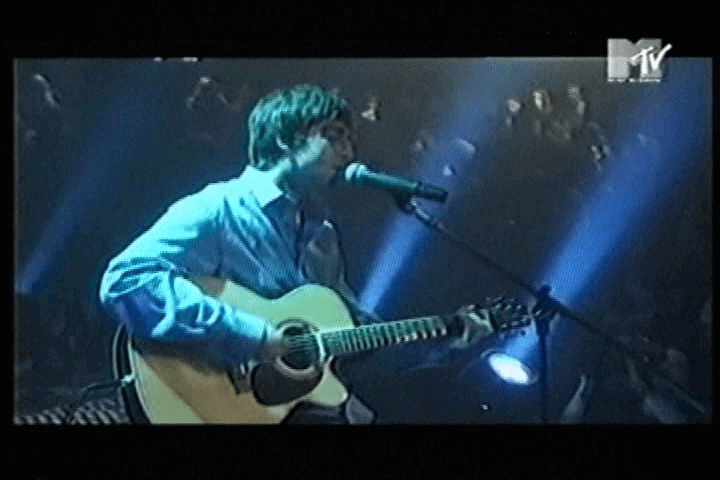 Oasis at Italy - November 17, 1997