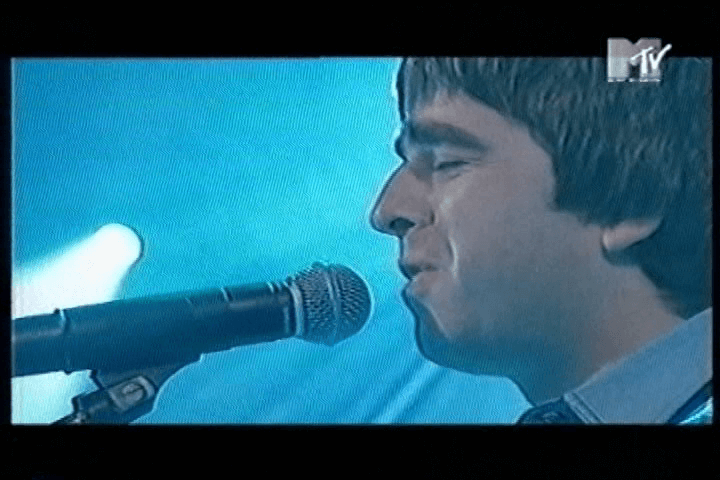 Oasis at Italy - November 17, 1997