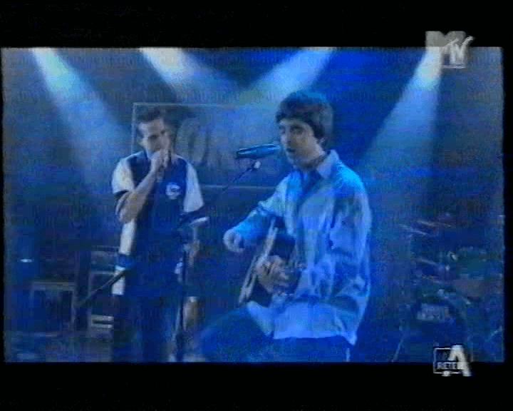 Oasis at Italy - November 17, 1997