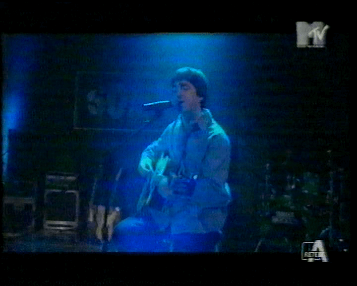 Oasis at Italy - November 17, 1997