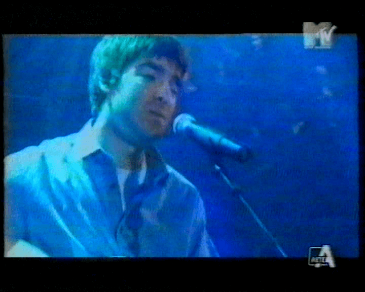 Oasis at Italy - November 17, 1997