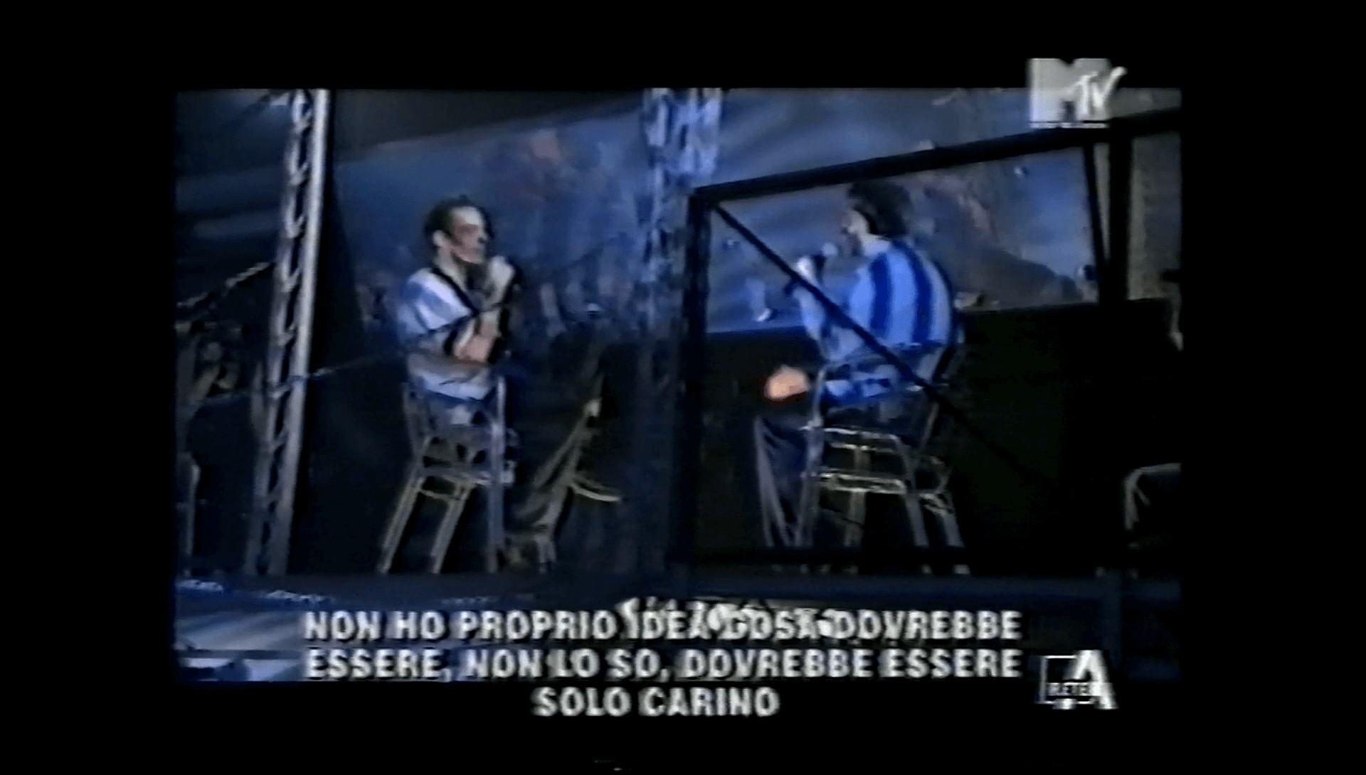 Oasis at Italy - November 17, 1997