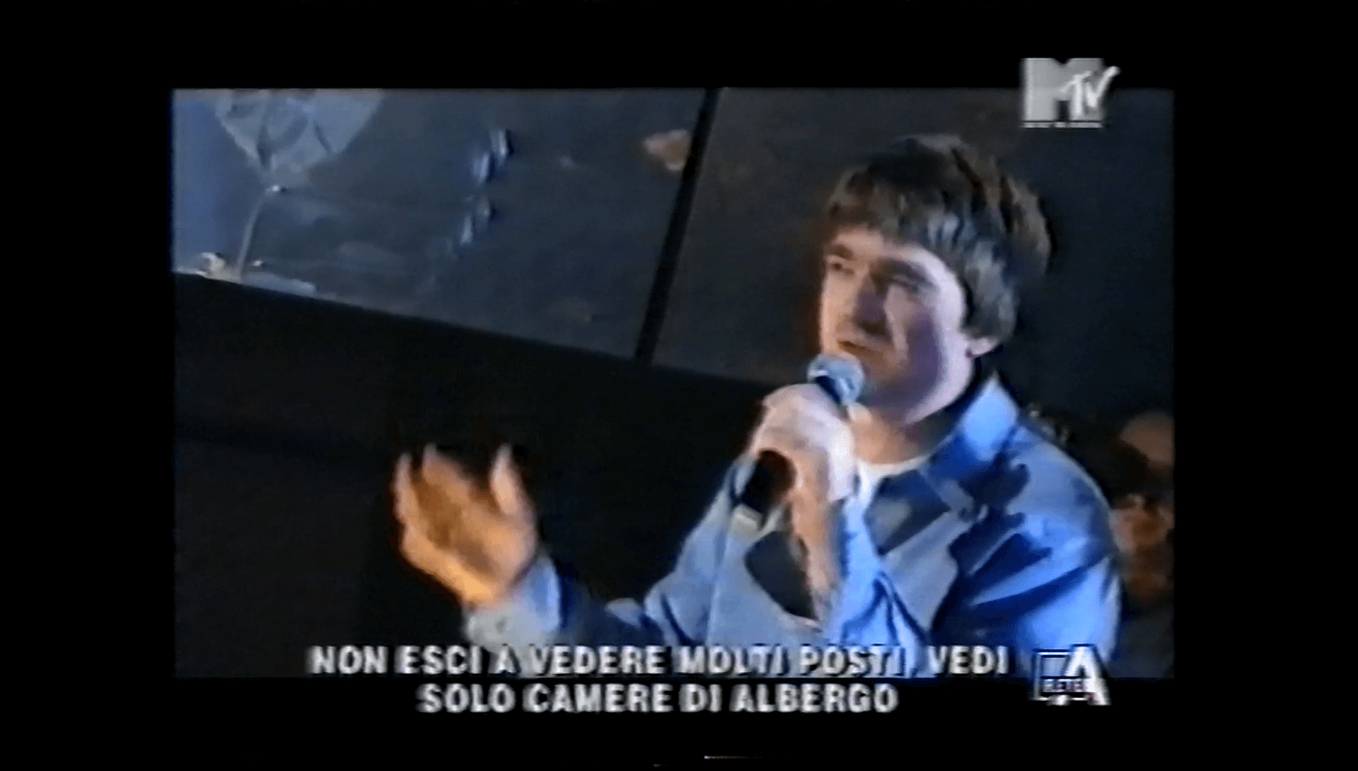 Oasis at Italy - November 17, 1997