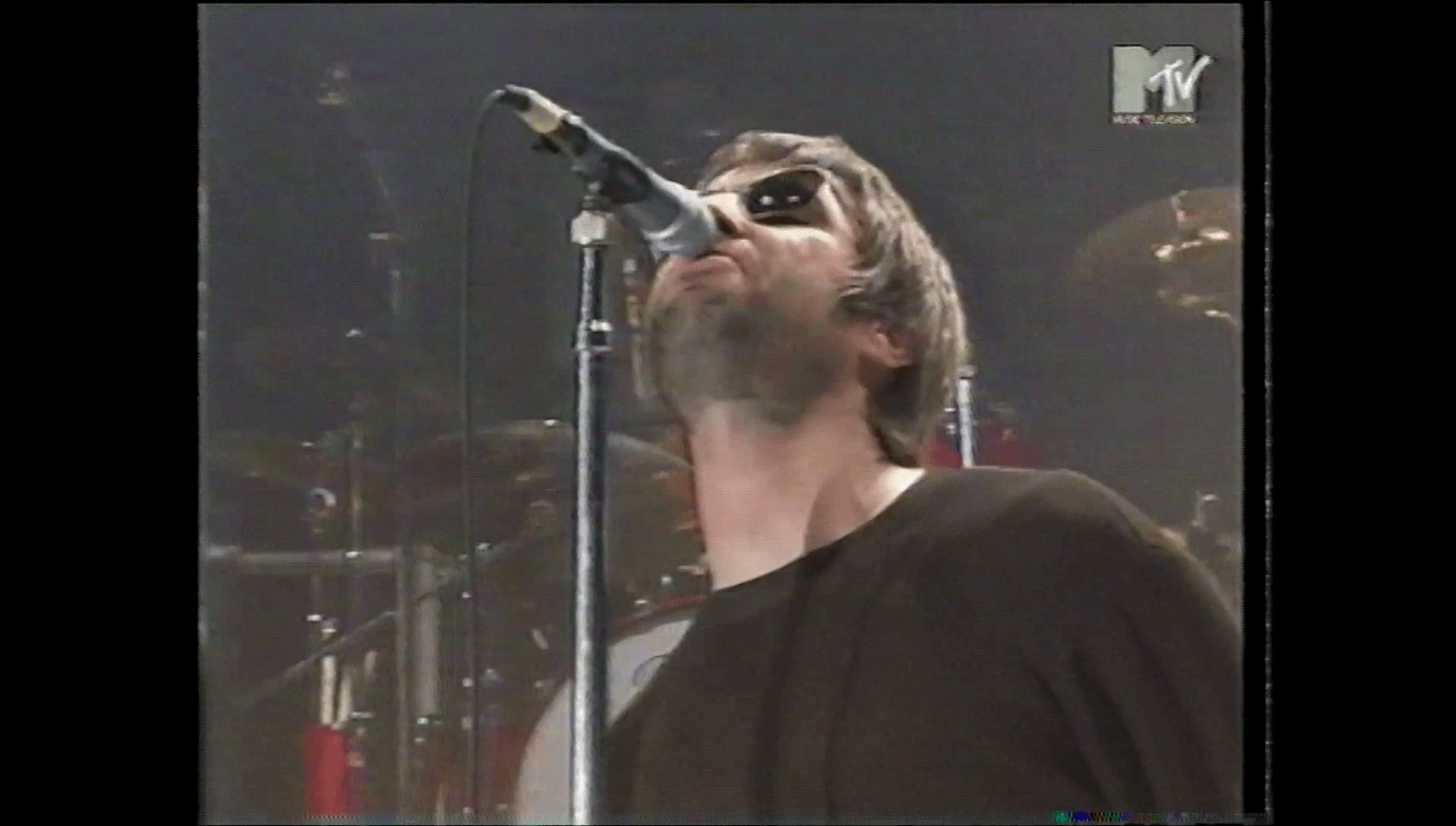 Oasis at Manchester GMEX, England - December 14, 1997