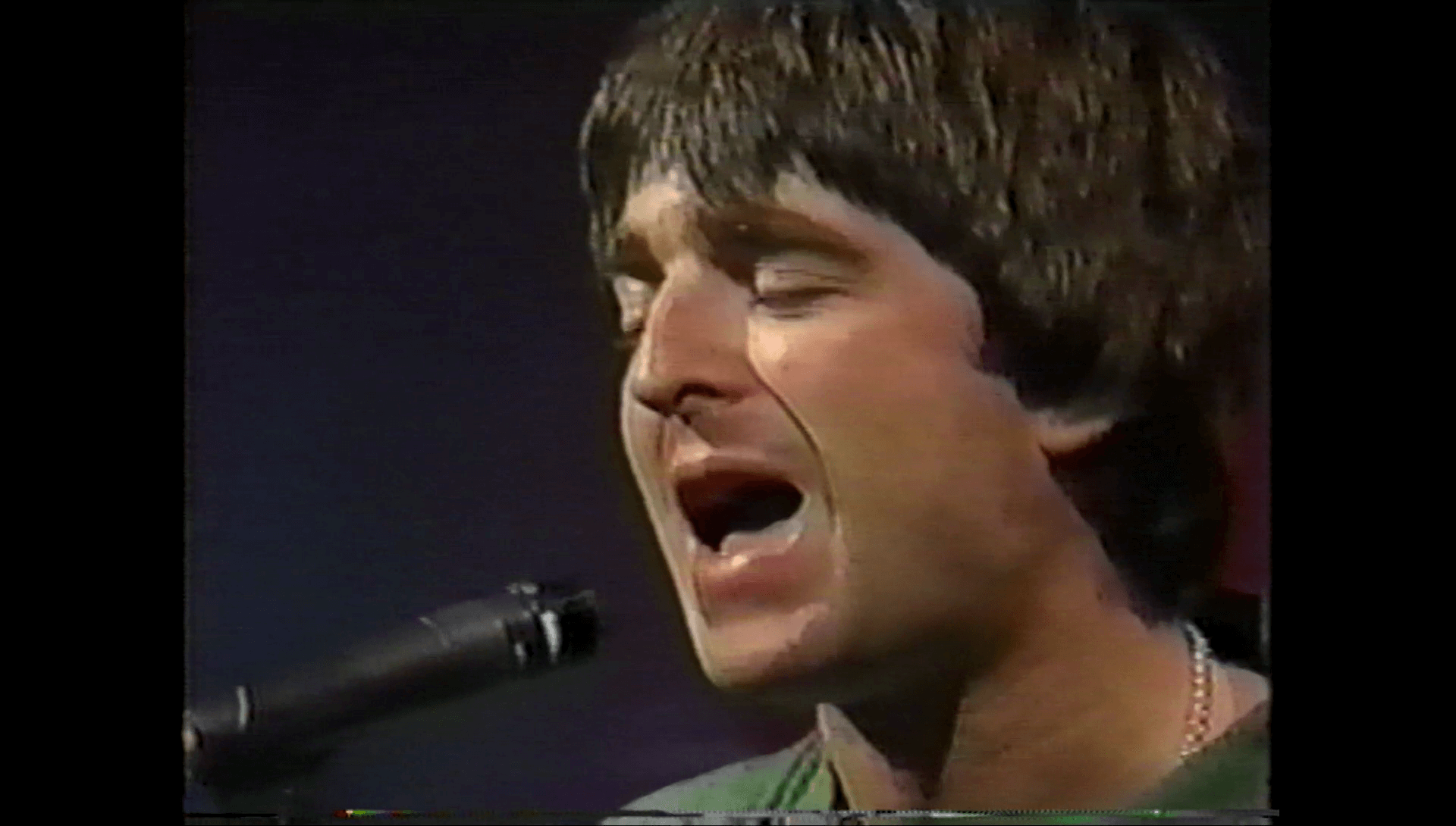 Oasis at Much Music Stuidos, Toronto, Canada - January 15, 1998