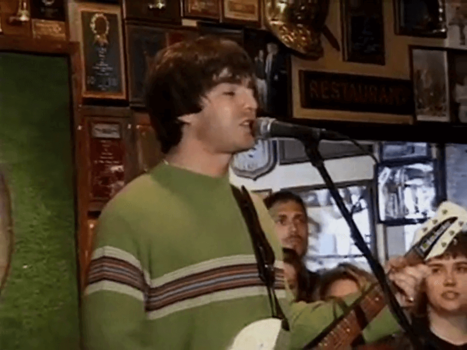 Oasis at Kings Head Pub; Santa Monica, CA, USA - January 28, 1998