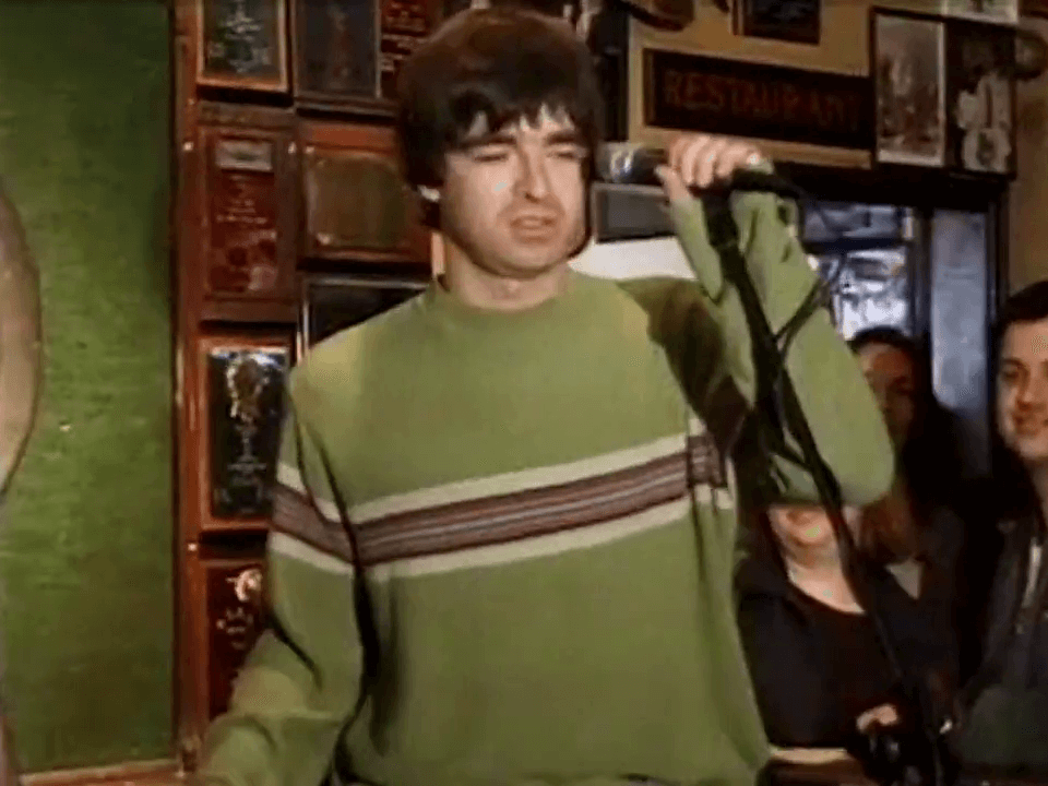 Oasis at Kings Head Pub; Santa Monica, CA, USA - January 28, 1998