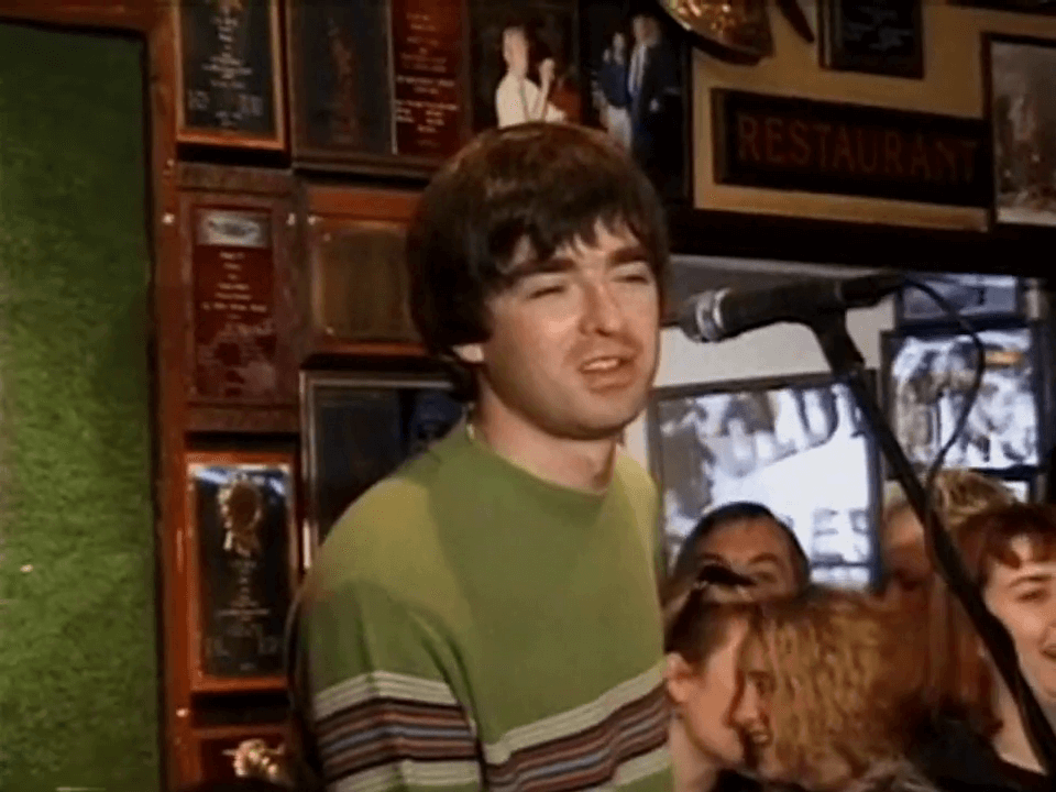 Oasis at Kings Head Pub; Santa Monica, CA, USA - January 28, 1998