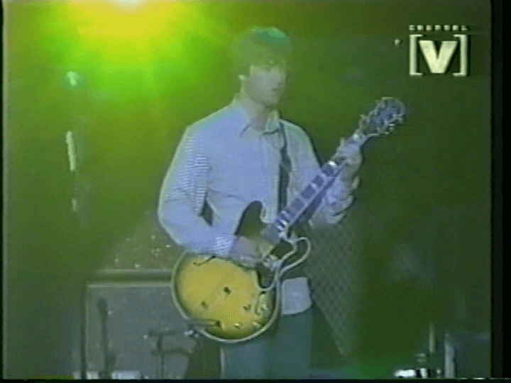 Oasis at HKCEC Hall 3; Hong Kong - February 22, 1998