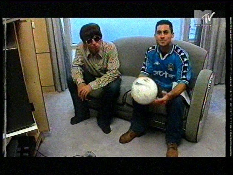 Oasis at Hotel; Hong Kong - February 22, 1998