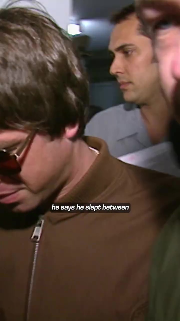 Oasis at Triple J Studios; Perth, Australia - February 26, 1998