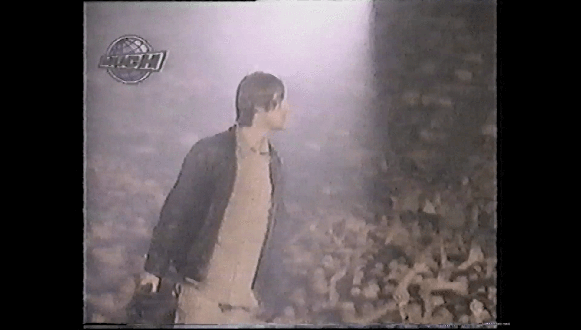 Oasis at Luna Park; Buenos Aires, Argentina - March 18, 1998