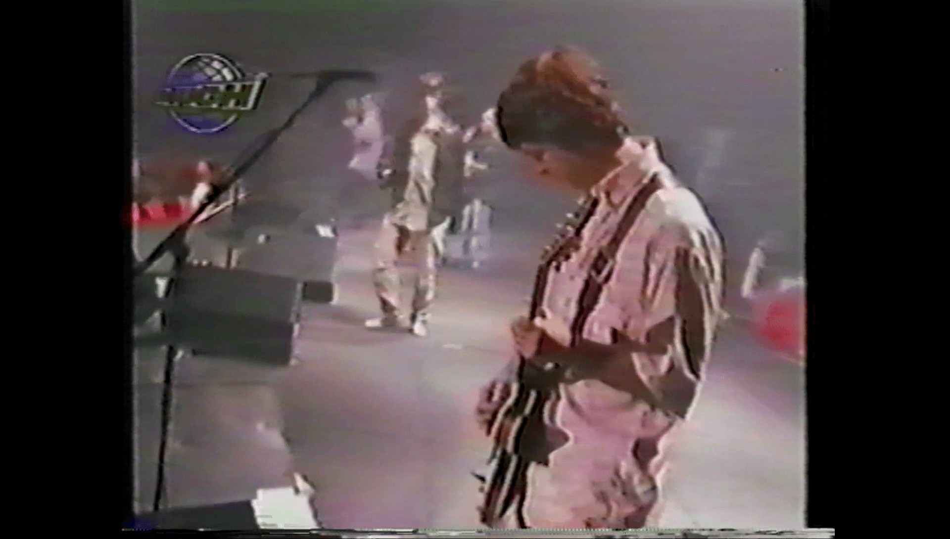 Oasis at Luna Park; Buenos Aires, Argentina - March 18, 1998