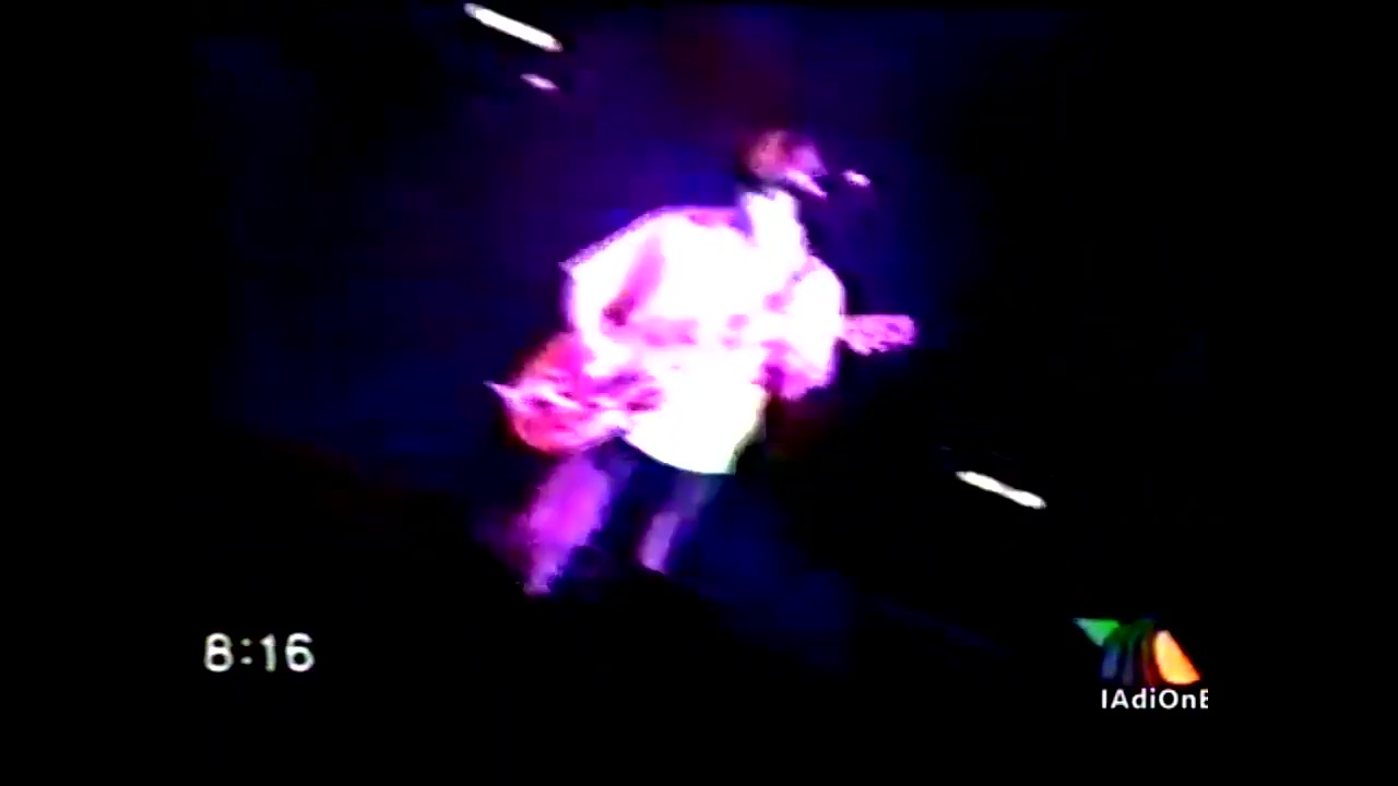 Oasis at Sports Palace; Mexico City, Mexico - March 24, 1998