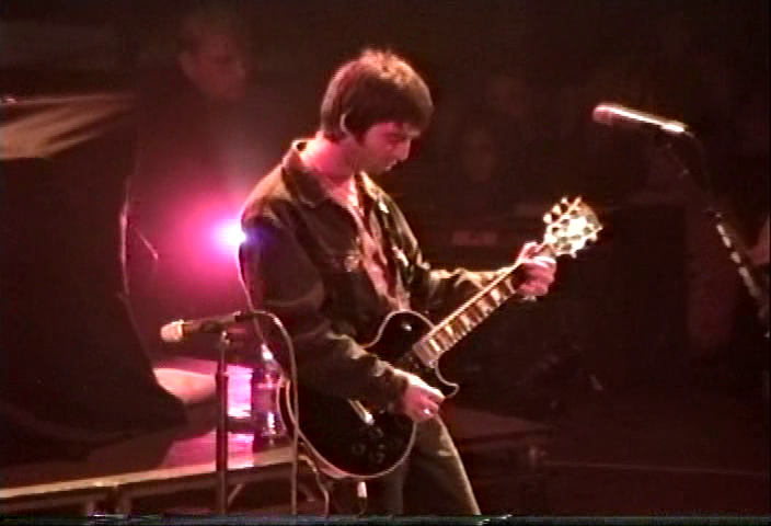 Oasis at Allstate Arena; Rosemont, IL - December 4, 1999