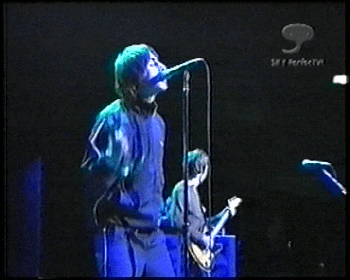 Oasis at '.Yokohama Arena; Tokyo, Japan.' - '.March 5, 2000.'