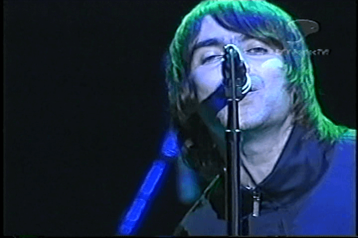 Oasis at '.Yokohama Arena; Tokyo, Japan.' - '.March 5, 2000.'