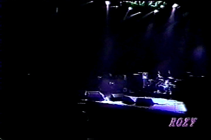 Oasis at Army Hall; Sendai, Japan - March 16, 2000