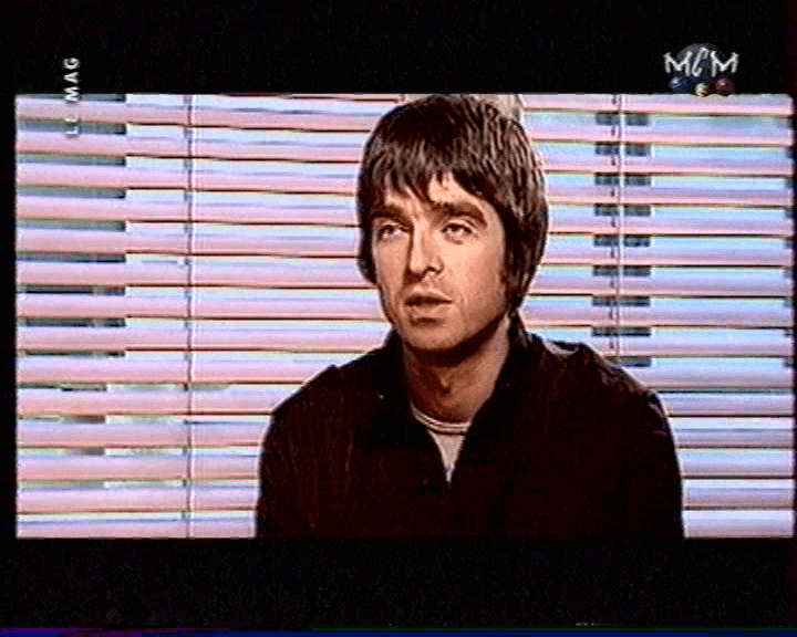 Oasis at France - March 2000