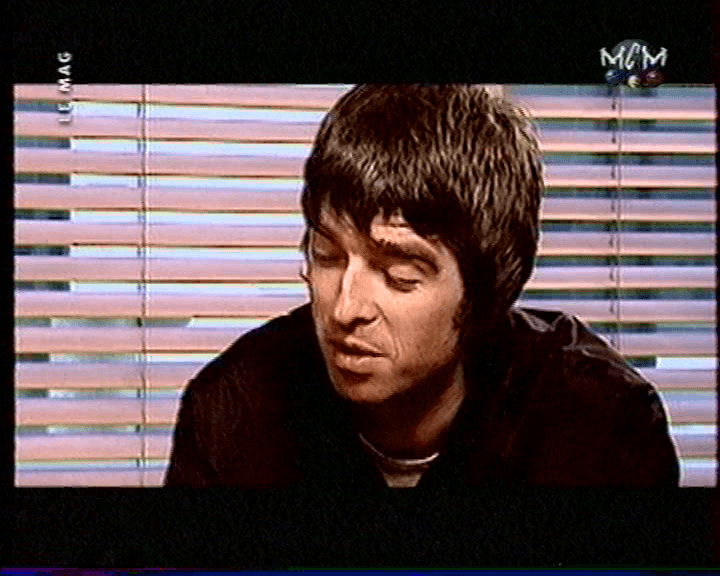 Oasis at France - March 2000