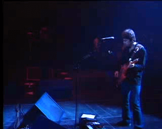 Oasis at Maple Leaf Gardens; Toronto, Canada - April 29, 2000