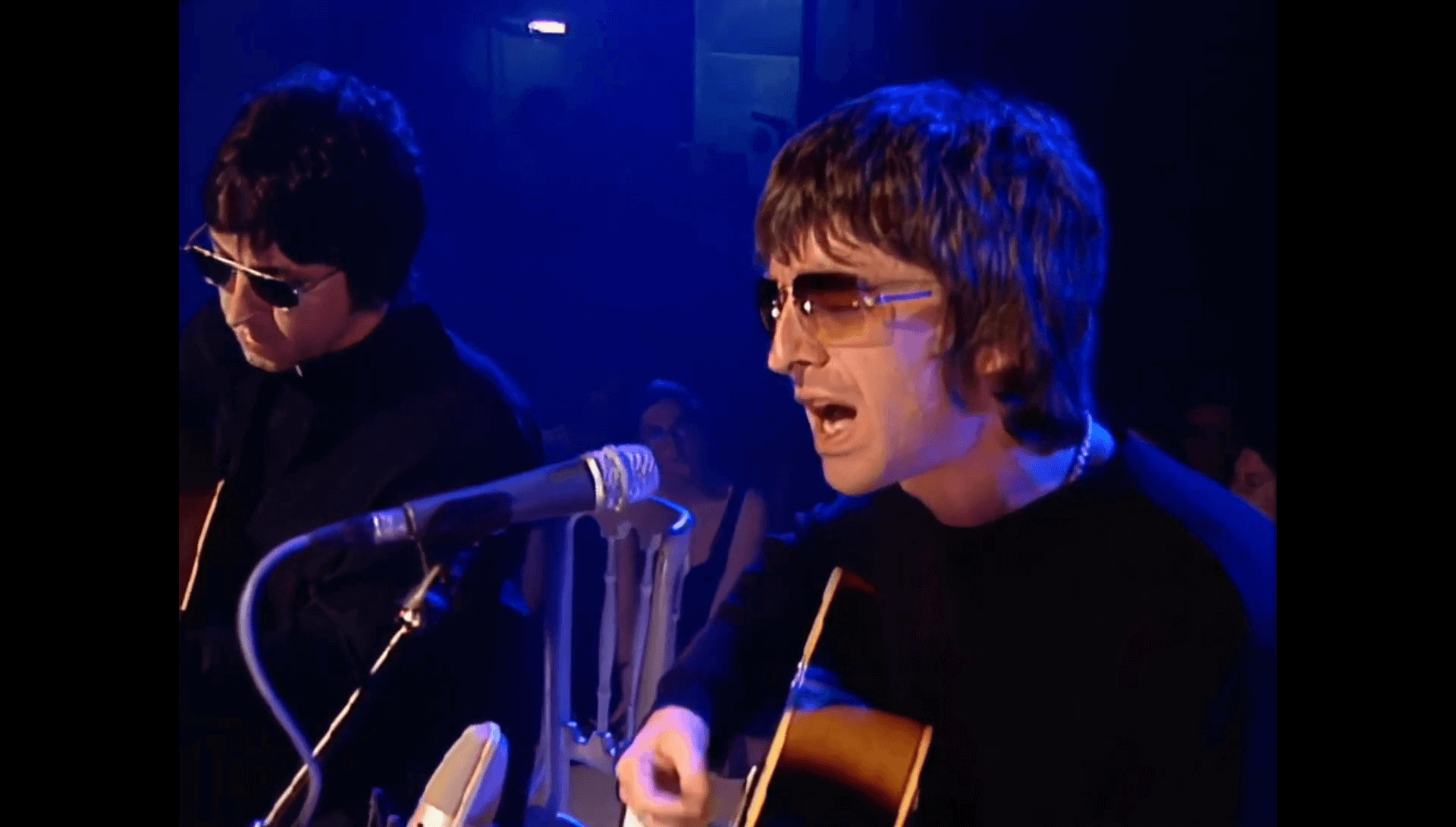 Oasis at Elstree Studios - May 22, 2000