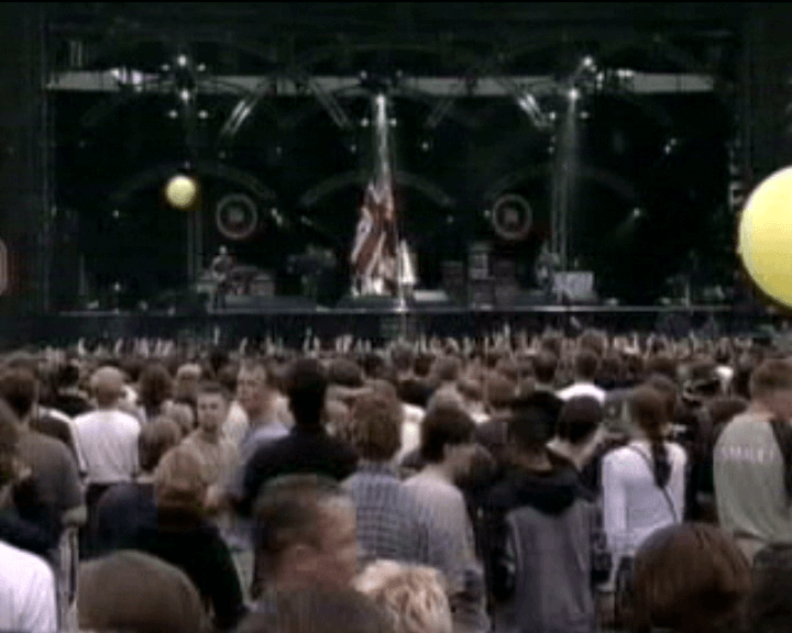 Oasis at Pinkpop Festival; Landgraaf, Holland - June 10, 2000