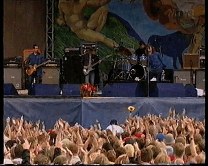 Oasis at Ruisrock Festival; Turku, Finland - July 2, 2000