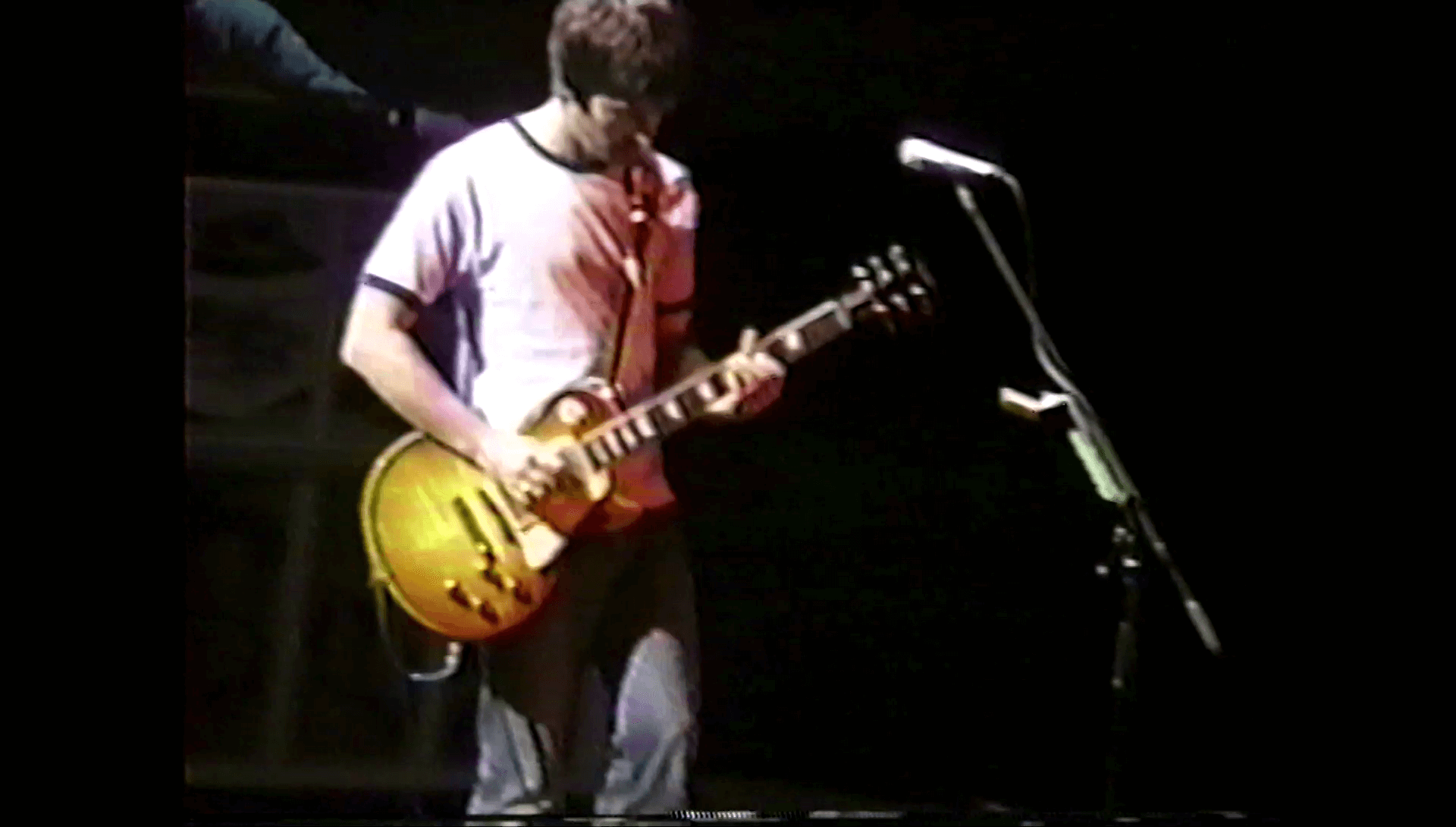 Oasis at Radio City Music Hall, New York, USA - June 8, 2001