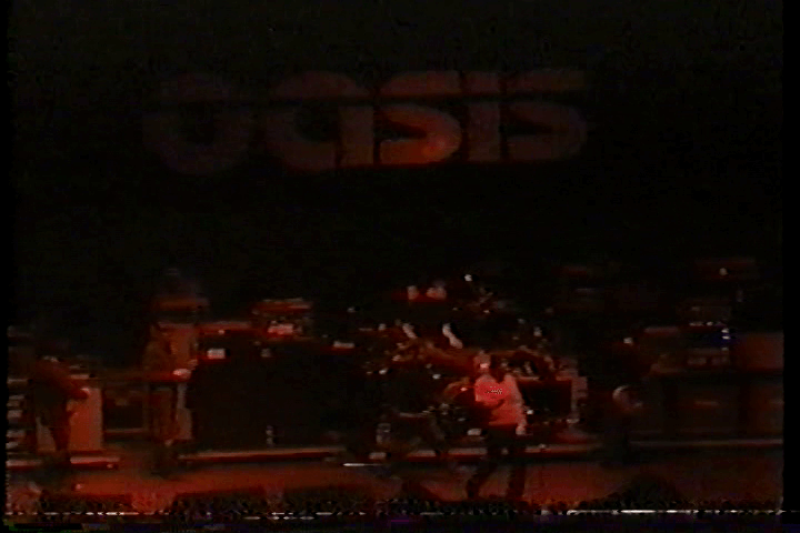 Oasis at Tweeter Center, Boston, MA, USA - June 11, 2001