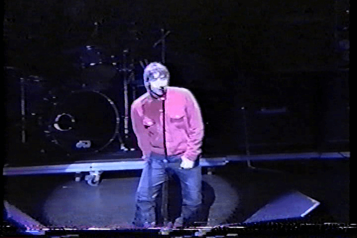 Oasis at Tweeter Center, Boston, MA, USA - June 11, 2001