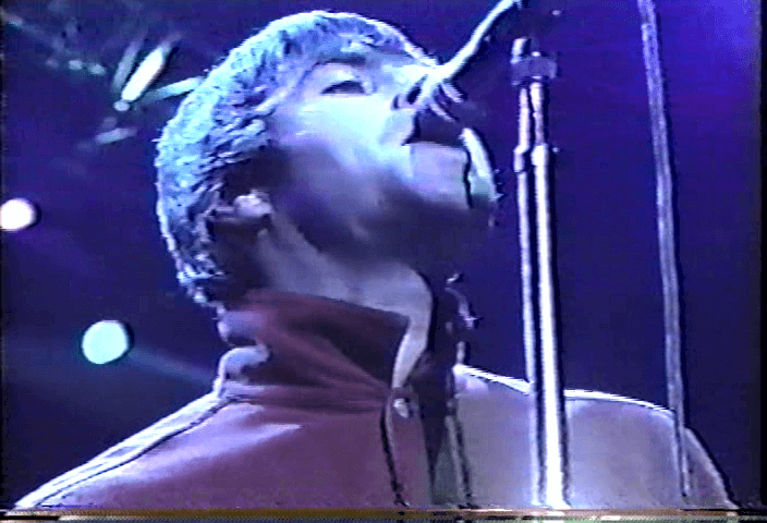 Oasis at Tweeter Center, Boston, MA, USA - June 11, 2001