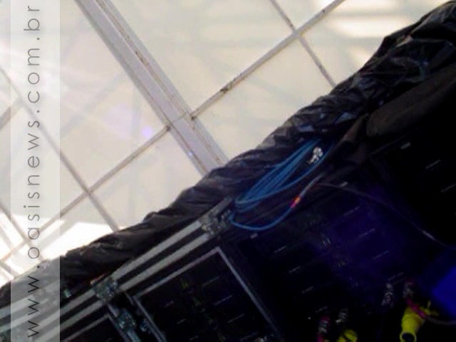 Oasis at '.$OASIS_SHOW_VENUE.' - '.$OASIS_SHOW_DATE.'