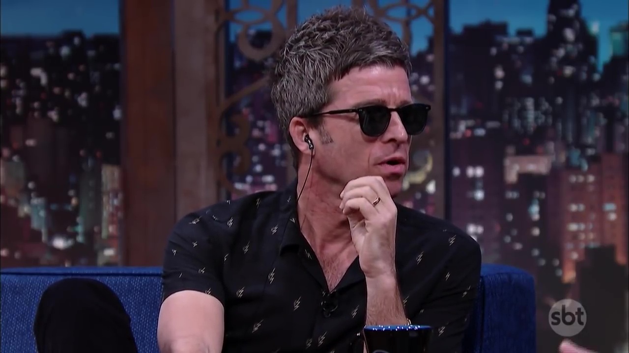 Noel Gallagher at The Noite com Danilo Gentili, Brazil - October 20, 2017