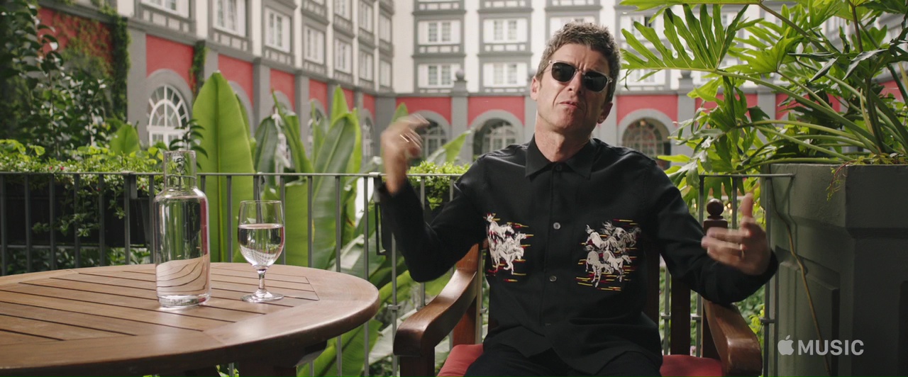 Noel Gallagher at York Hall Leisure Centre; Old Ford Rd., London E2 9PJ - November 1, 2017