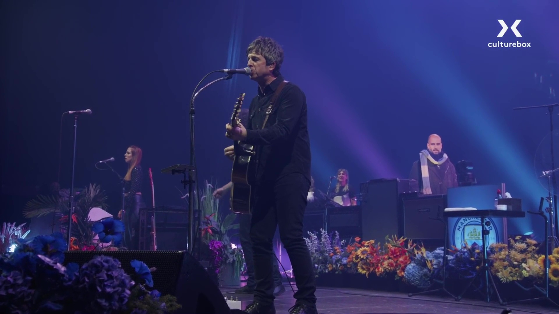 Noel Gallagher at Le Zenith; Paris, France - November 11, 2023